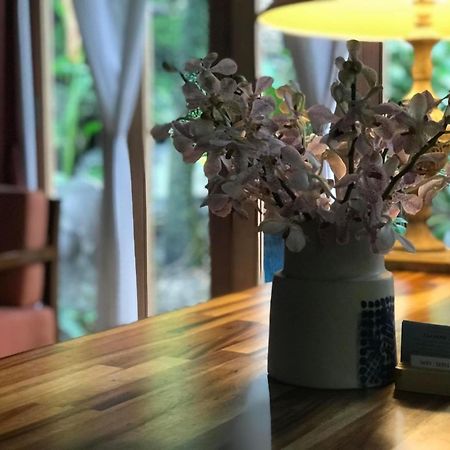 The Now By Kru Se Guest House Ban Muang Pha Екстериор снимка